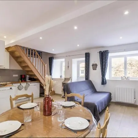 « Les Embruns » Cosqueville