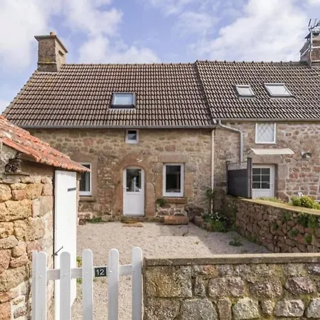 « Les Embruns » Cosqueville